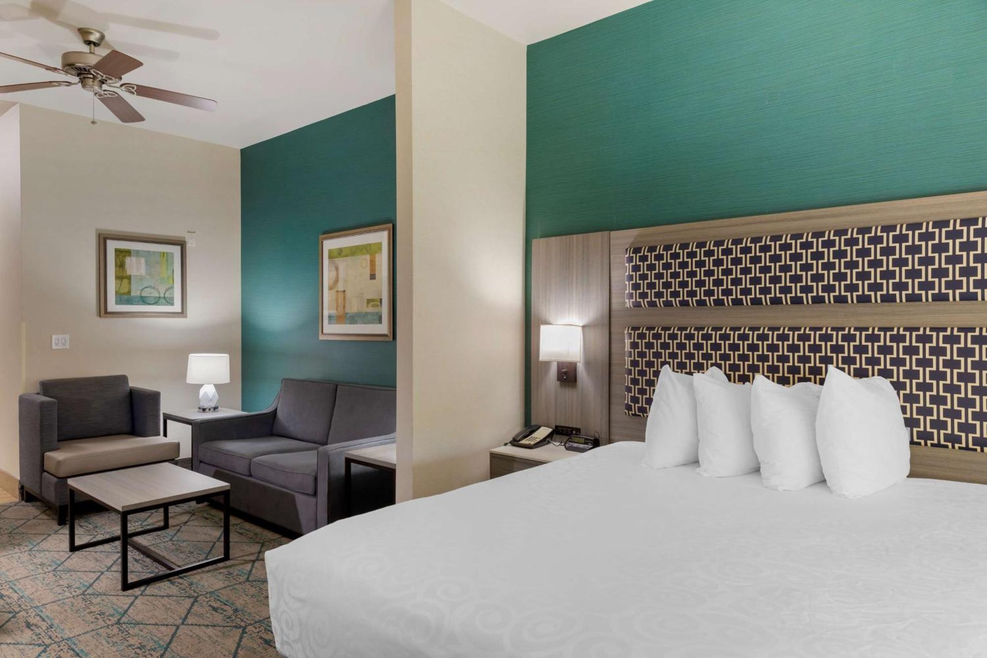 Best Western Plus Wasco Inn & Suites Экстерьер фото